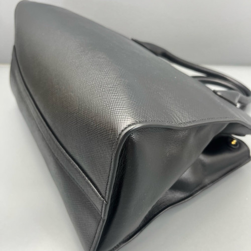 Prada Large Monochrome Tote Saffiano Calfskin Black