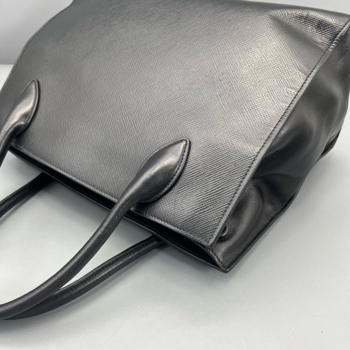 Prada Large Monochrome Tote Saffiano Calfskin Black