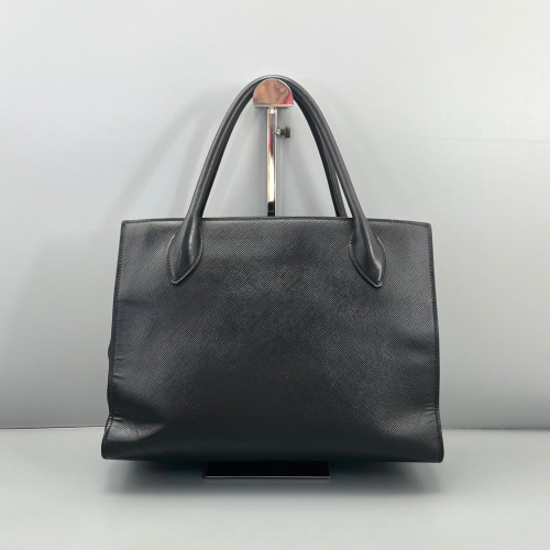Prada Large Monochrome Tote Saffiano Calfskin Black