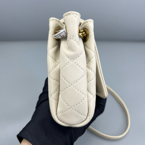 Yves Saint Laurent Mini Nolita Shoulder Bag Calfskin White Yves Saint Laurent Mini Nolita Shoulder Bag Calfskin White
