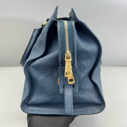 Yves Saint Laurent Medium Cabas Chyc Calfskin Blue Yves Saint Laurent Medium Cabas Chyc Calfskin Blue