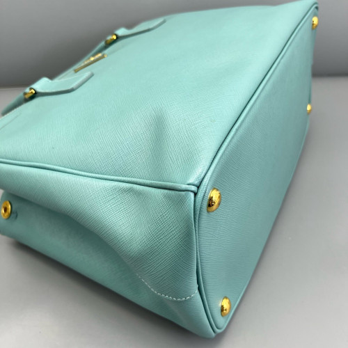 Prada Medium Galleria Double Zip Tote Saffiano Calfskin Light Blue Prada Medium Galleria Double Zip Tote Saffiano Calfskin Light Blue