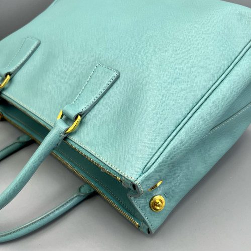 Prada Medium Galleria Double Zip Tote Saffiano Calfskin Light Blue Prada Medium Galleria Double Zip Tote Saffiano Calfskin Light Blue