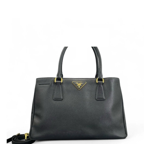 Prada Medium Galleria Double Zip Tote Saffiano Calfskin Black Prada Medium Galleria Double Zip Tote Saffiano Calfskin Black