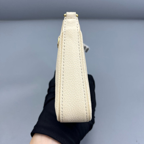 Louis Vuitton Easy Pouch On Strap Monogram Empreinte White