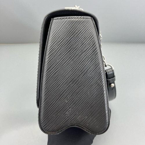 Louis Vuitton Twist MM Epi Black