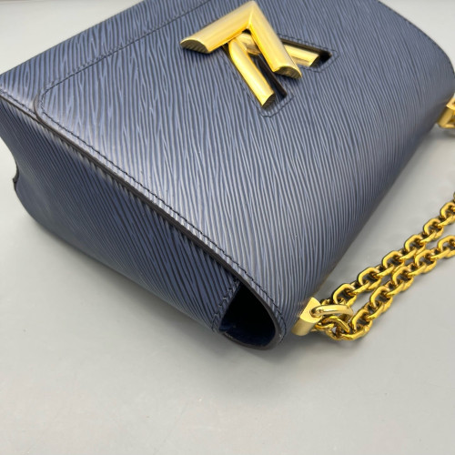 Louis Vuitton Twist MM Epi Blue