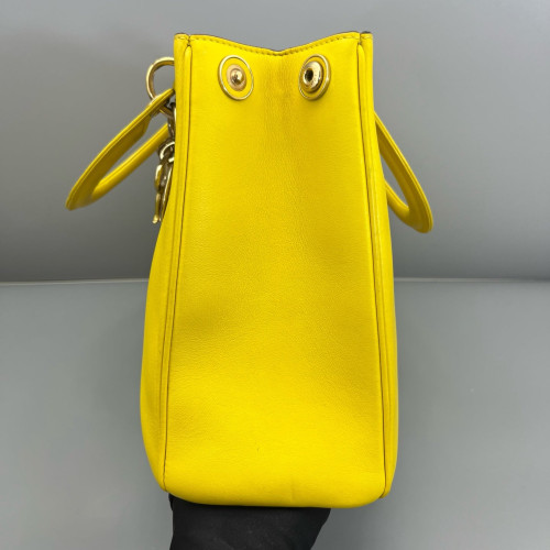 Dior Medium Diorissimo Tote Calfskin Yellow