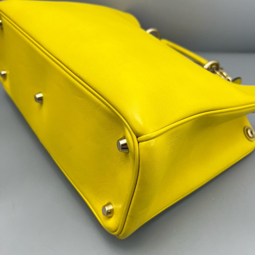 Dior Medium Diorissimo Tote Calfskin Yellow