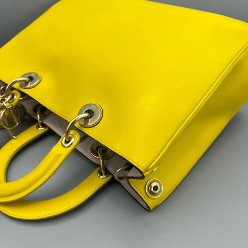 Dior Medium Diorissimo Tote Calfskin Yellow