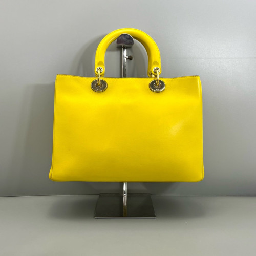 Dior Medium Diorissimo Tote Calfskin Yellow