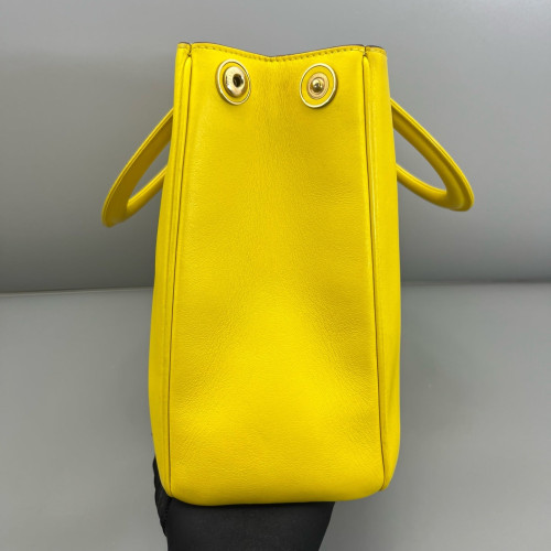 Dior Medium Diorissimo Tote Calfskin Yellow