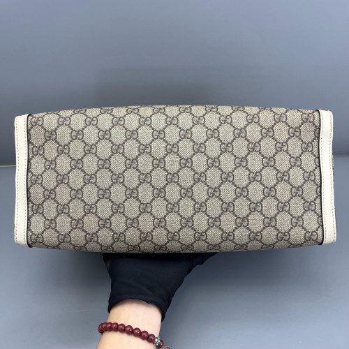 Gucci Medium Padlock Tote GG Supreme Monogram Brown White Gucci Medium Padlock Tote GG Supreme Monogram Brown White