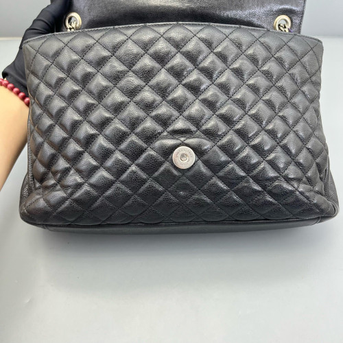 Yves Saint Laurent Mixed Matelasse Medium Triquile Monogram Satchel Calfskin Black