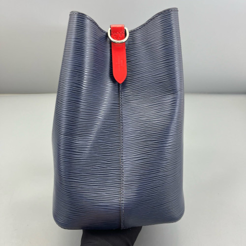 Louis Vuitton Neonoe MM Epi Blue Red