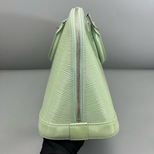 Louis Vuitton Alma PM Epi Light Green