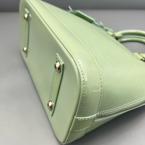 Louis Vuitton Alma PM Epi Light Green