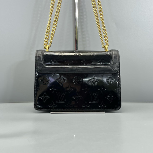 Louis Vuitton Wynwood Shoulder Bag Vernis Monogram Brown Black