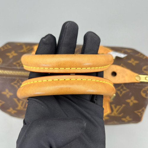 Louis Vuitton Speedy 25 Monogram Brown
