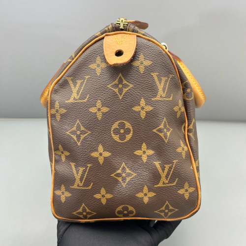 Louis Vuitton Speedy 25 Monogram Brown