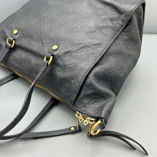 Louis Vuitton Lumineuse PM Monogram Empreinte Black