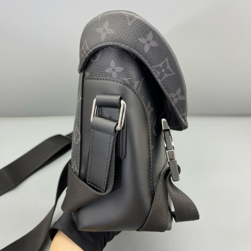Louis Vuitton Voyager Messenger Monogram Eclipse Black