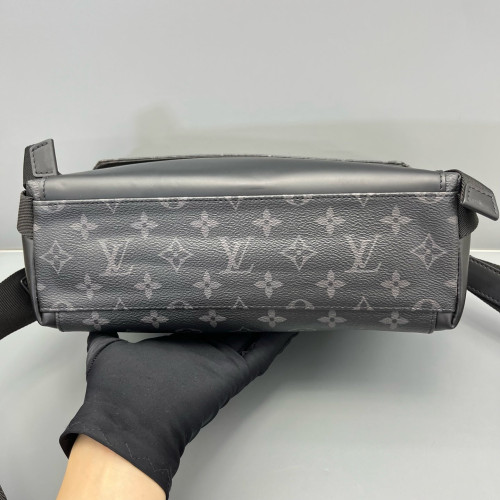 Louis Vuitton Voyager Messenger Monogram Eclipse Black