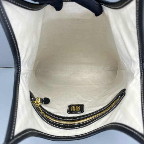 Miu Miu Ivy Regular Smooth Calfskin Black Miu Miu Ivy Regular Smooth Calfskin Black