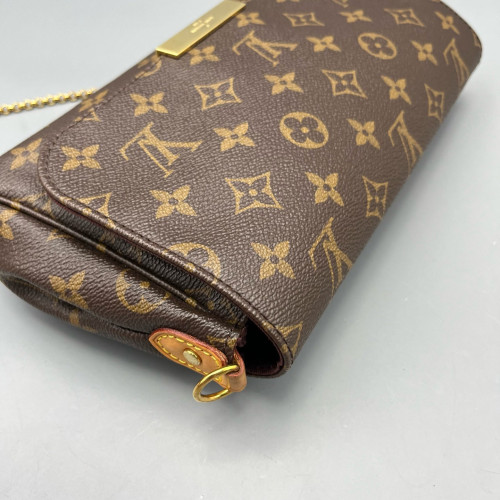 Louis Vuitton Favorite MM Monogram Brown