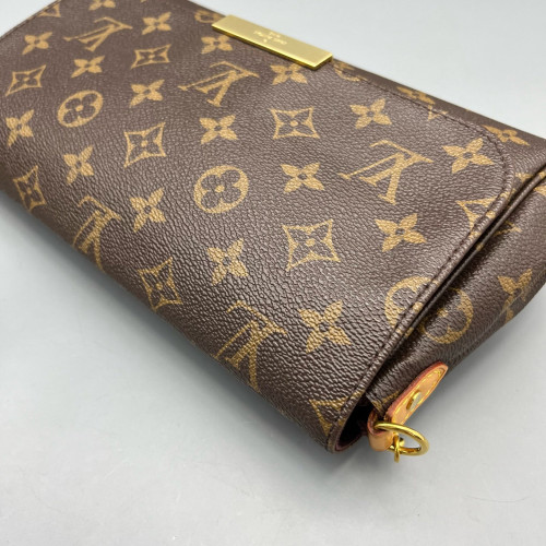 Louis Vuitton Favorite MM Monogram Brown