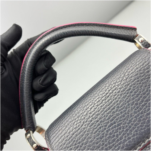 Louis Vuitton Capucines BB Calfskin Navy