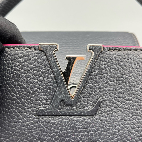 Louis Vuitton Capucines BB Calfskin Navy