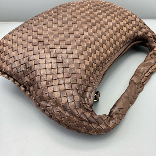 Bottega Veneta Medium Veneta Hobo Lambskin Intrecciato Nappa Brown