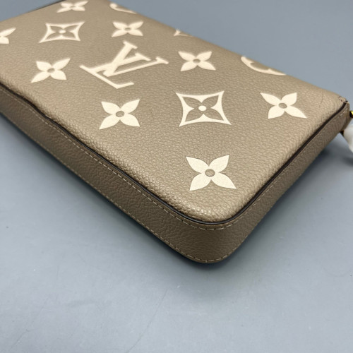 Louis Vuitton Pochette Felicie Chain Wallet Monogram Empreinte Giant Marmo Louis Vuitton Pochette Felicie Chain Wallet Monogram Empreinte Giant Marmo