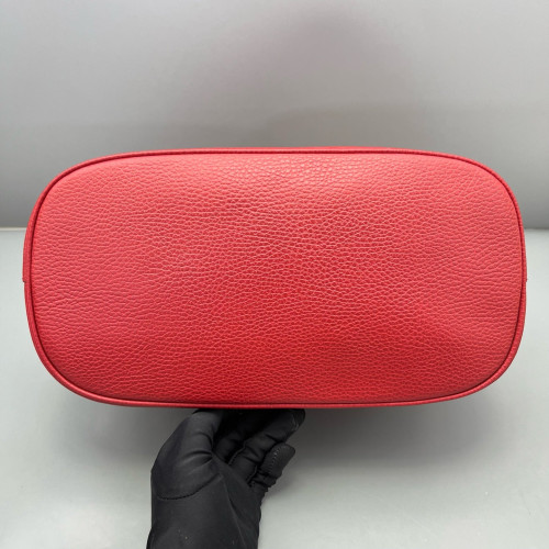 Gucci Medium Gg Charm Dome Calfskin Red