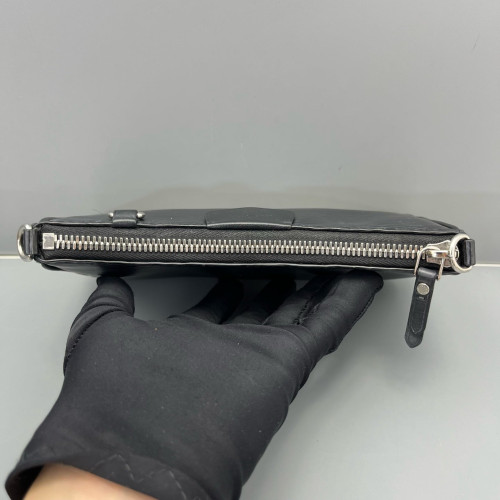 Louis Vuitton Easy Pouch On Strap Epi Black