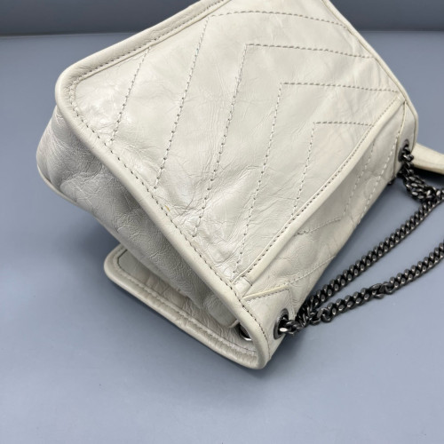 Yves Saint Laurent Baby Niki Chain Pull Up Leather White