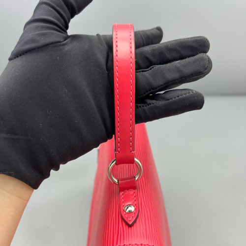 Louis Vuitton Cluny Bb Epi Red