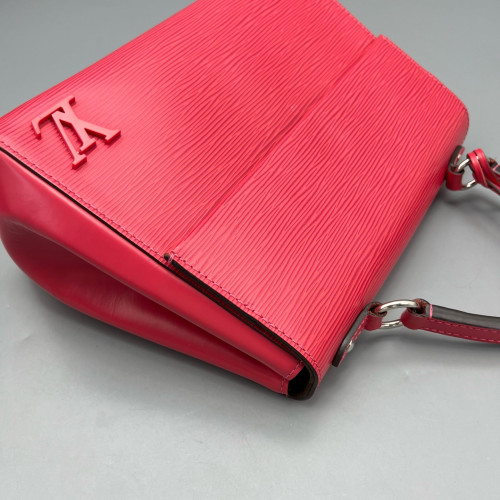 Louis Vuitton Cluny Bb Epi Red
