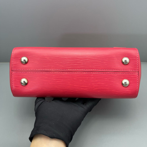 Louis Vuitton Cluny Bb Epi Red