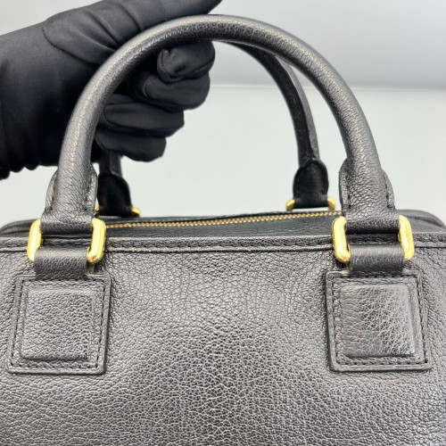 Loewe Amazona 29 Calfskin Black Loewe Amazona 29 Calfskin Black