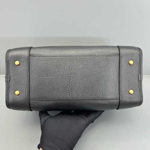 Loewe Amazona 29 Calfskin Black Loewe Amazona 29 Calfskin Black