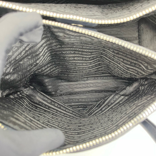 Prada Tote Bag Calfskin Black