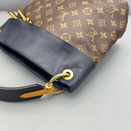 Louis Vuitton Tuileries Besace Monogram Brown