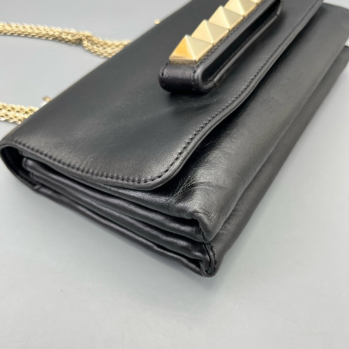 Valentino Rockstud Wallet On Chain WOC Calfskin Black