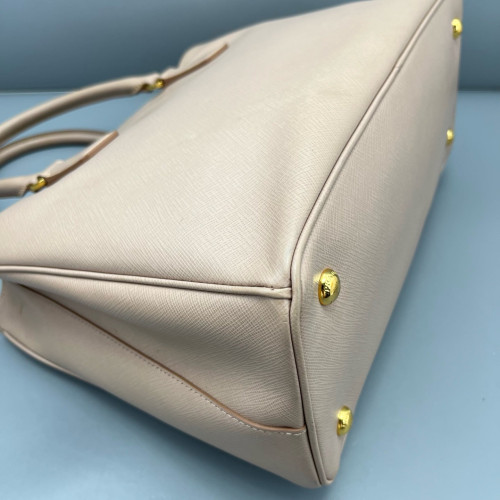 Prada Medium Galleria Double Zip Tote Saffiano Calfskin Nude Pink Prada Medium Galleria Double Zip Tote Saffiano Calfskin Nude Pink