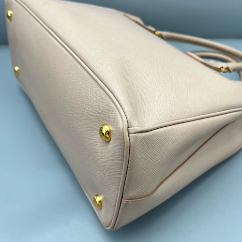 Prada Medium Galleria Double Zip Tote Saffiano Calfskin Nude Pink Prada Medium Galleria Double Zip Tote Saffiano Calfskin Nude Pink
