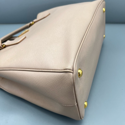 Prada Medium Galleria Double Zip Tote Saffiano Calfskin Nude Pink Prada Medium Galleria Double Zip Tote Saffiano Calfskin Nude Pink