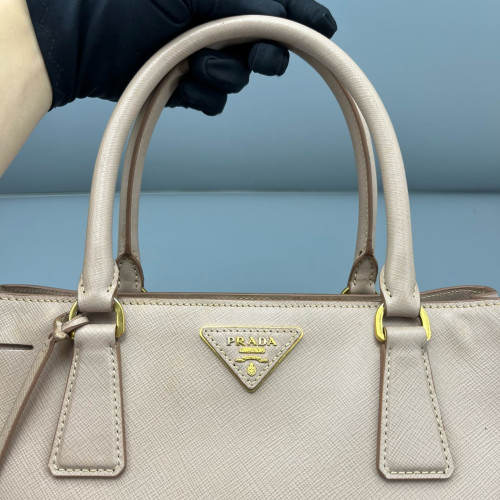 Prada Medium Galleria Double Zip Tote Saffiano Calfskin Nude Pink Prada Medium Galleria Double Zip Tote Saffiano Calfskin Nude Pink