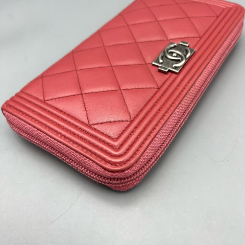 Chanel Quilted Coco Boy Zip Around Wallet Lambskin Red